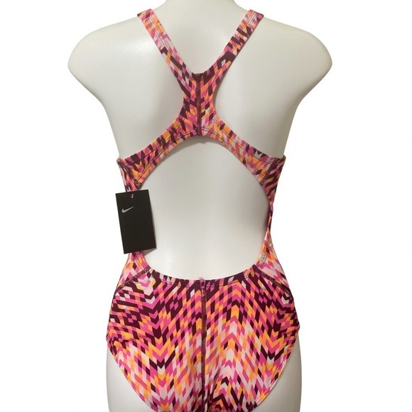 Nike Performance Poly One Piece Swimsuit 6 NWT - Picture 2 of 6